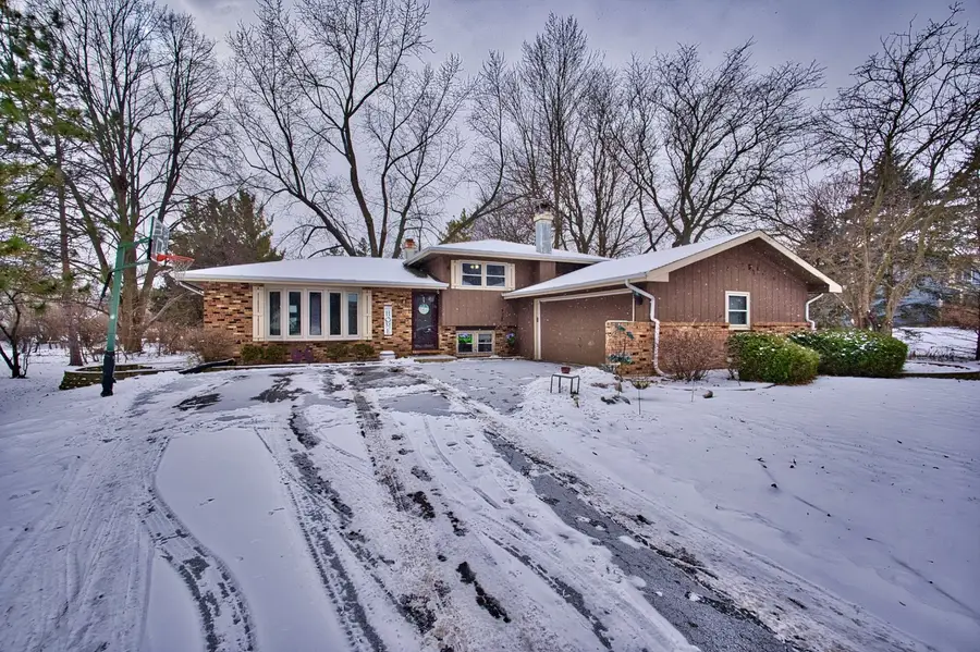28W587 Leverenz Road, Naperville, IL 60564 - Image #2