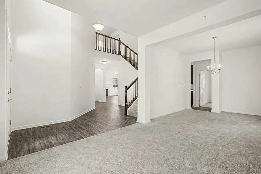 5815 Fairview Lane, Hoffman Estates, IL 60192 - #2