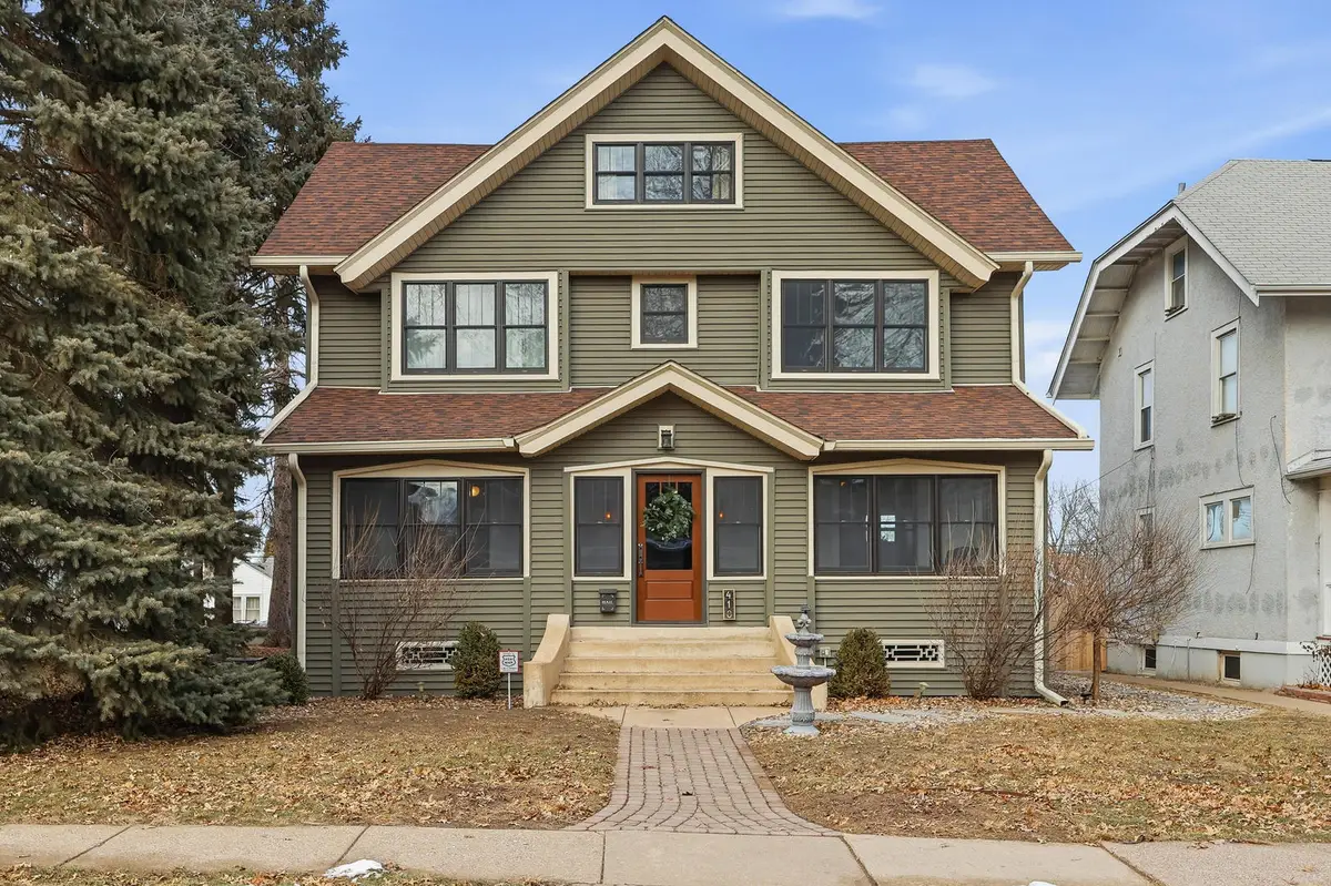 410 Rusholme Street E, Davenport, IA 52803 - Image #1