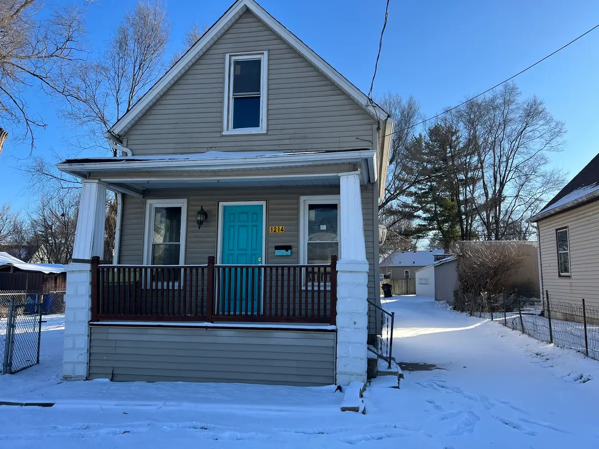 1214 W Brons Avenue, Peoria, IL 61604 - Image #1