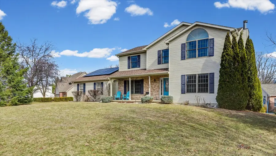 206 S Fox Run Drive, Mahomet, IL 61853 - #3