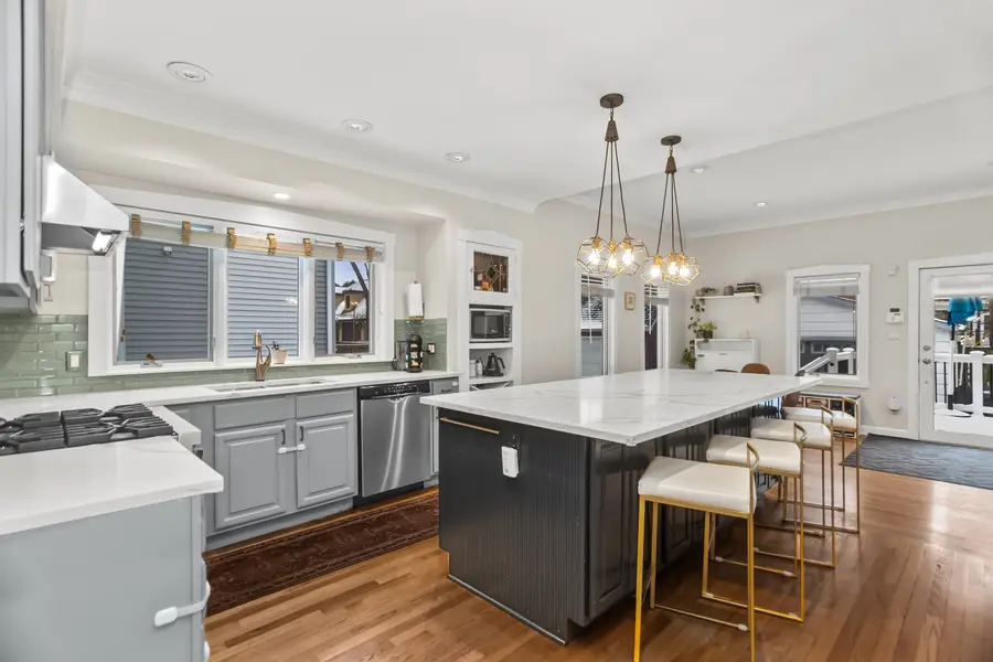 120 S Stone Avenue, La Grange, IL 60525 - Image #3