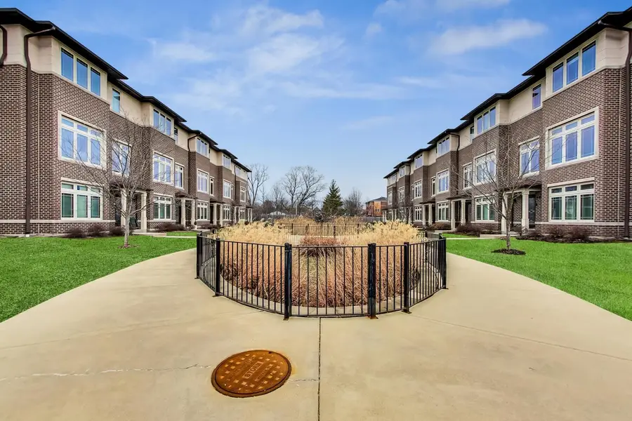 17 Forest Avenue, River Forest, IL 60305 - #3