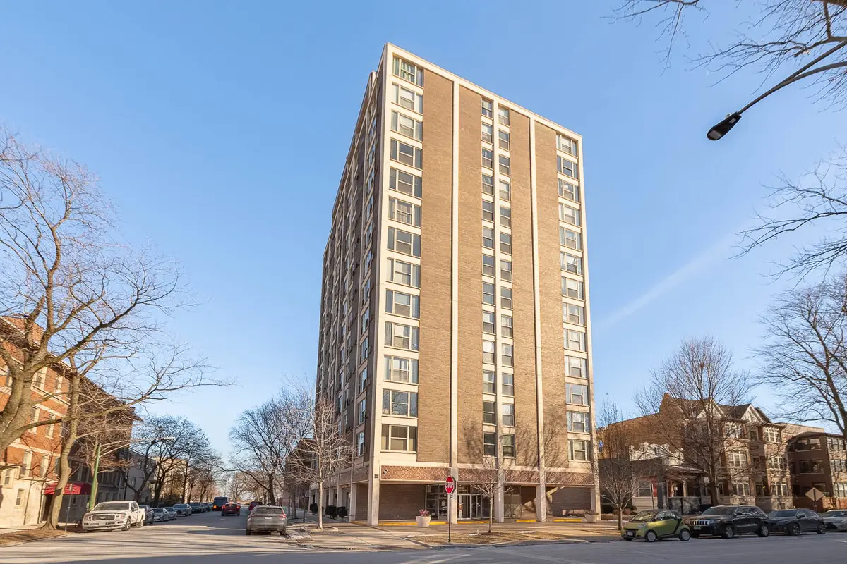 5401 S Hyde Park Boulevard #1502, Chicago, IL 60615 - Image #1