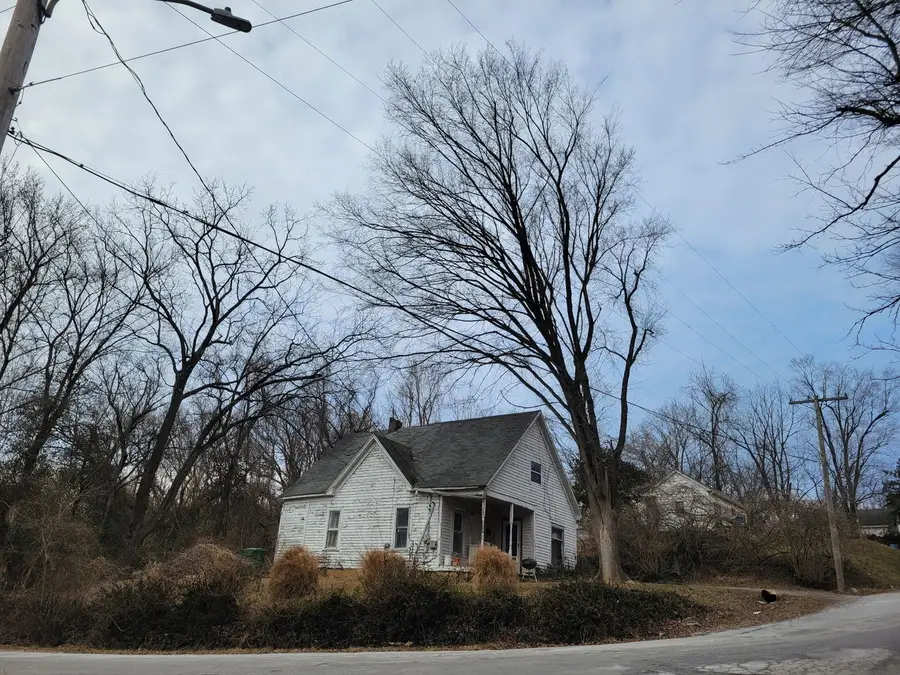 627 E High Street S, Anna, IL 62906 - Image #3