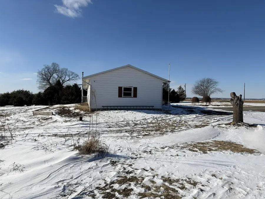 1413 W Florence Road, Baileyville, IL 61007 - Image #2