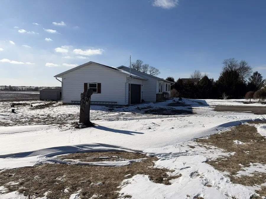1413 W Florence Road, Baileyville, IL 61007 - Image #3