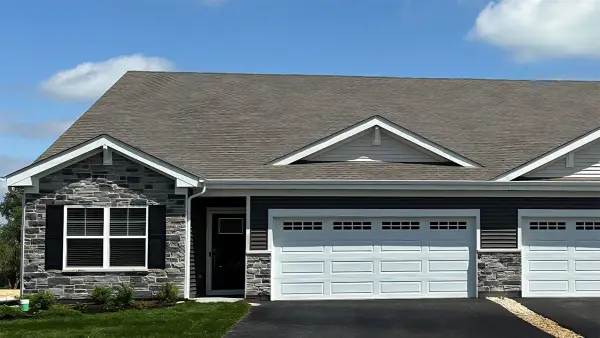 1124 Bluebell Lane, Bartlett, IL 60103