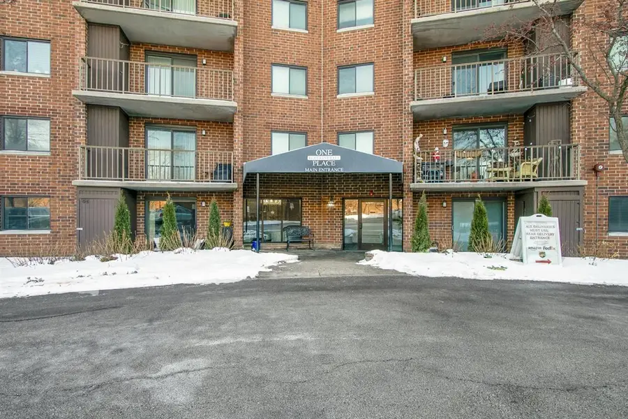 Address Withheld By Seller, Bloomingdale, IL 60108 - Image #2