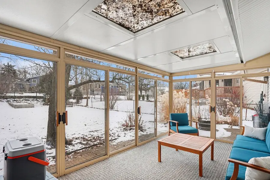 6821 Roberts Drive, Woodridge, IL 60517 - Image #3