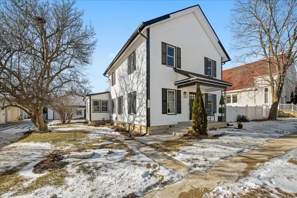 149 N May Street, Hinckley, IL 60520