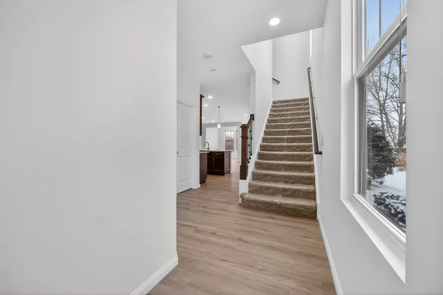 533 Watercress Drive, Aurora, IL 60504 - Image #3