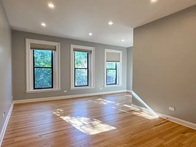 Address Withheld By Seller, Chicago, IL 60610 - #3