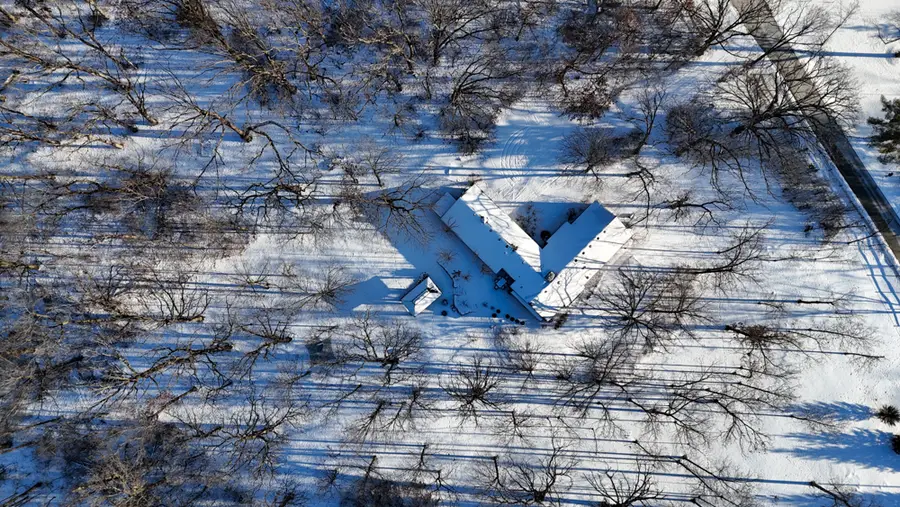 26225 N Hickory Road, Mundelein, IL 60060 - Image #2