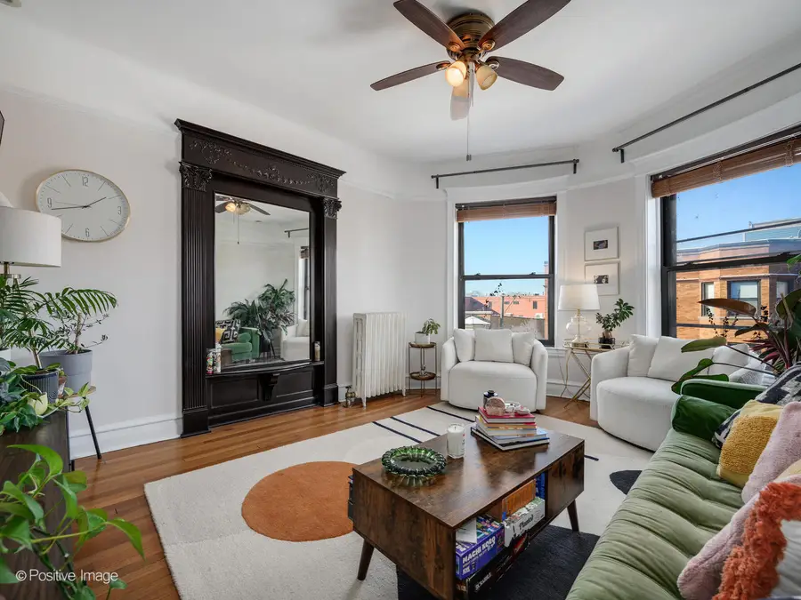 3837 N Wilton Avenue #3, Chicago, IL 60613 - #3