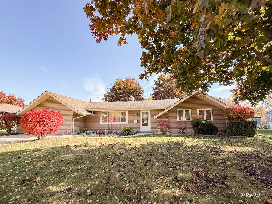 1904 Winston Lane, Schaumburg, IL 60193 - Image #2