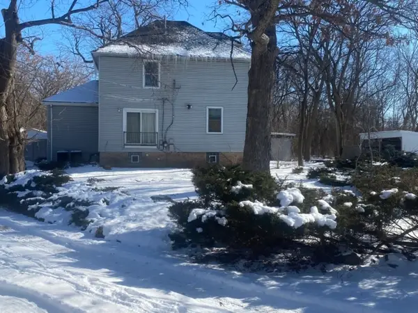 555 Trailside Lane, Des Plaines, IL 60016