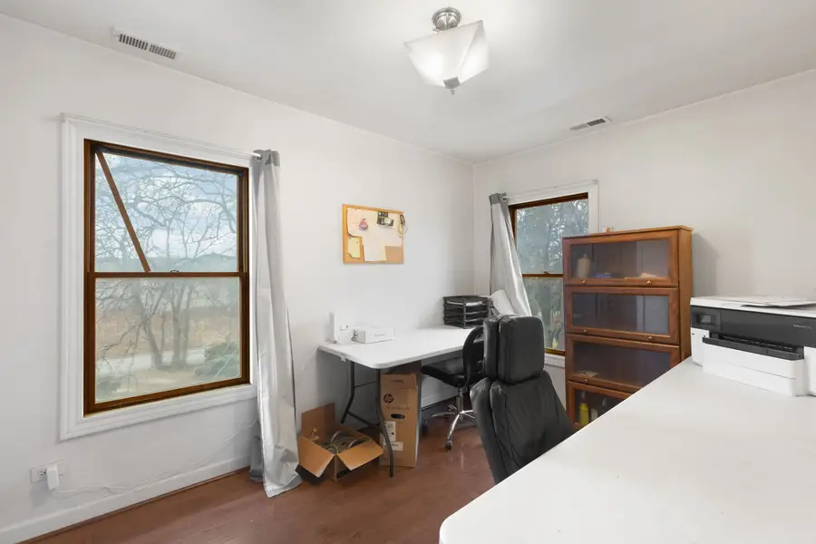 555 Trailside Lane, Des Plaines, IL 60016 - #3