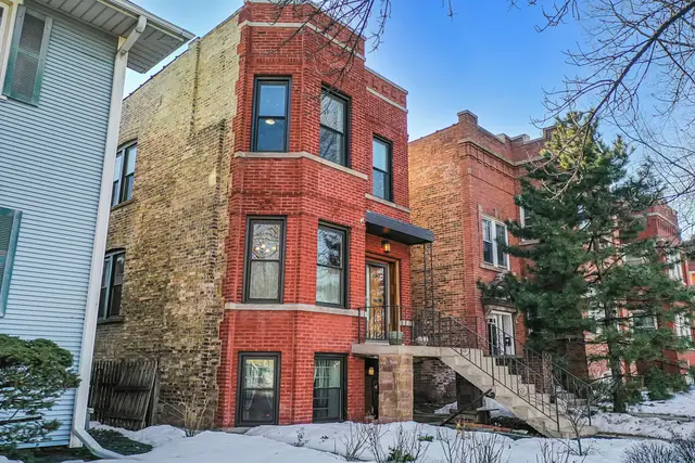 3843 W Addison Street, Chicago, IL 60618 - Image #2