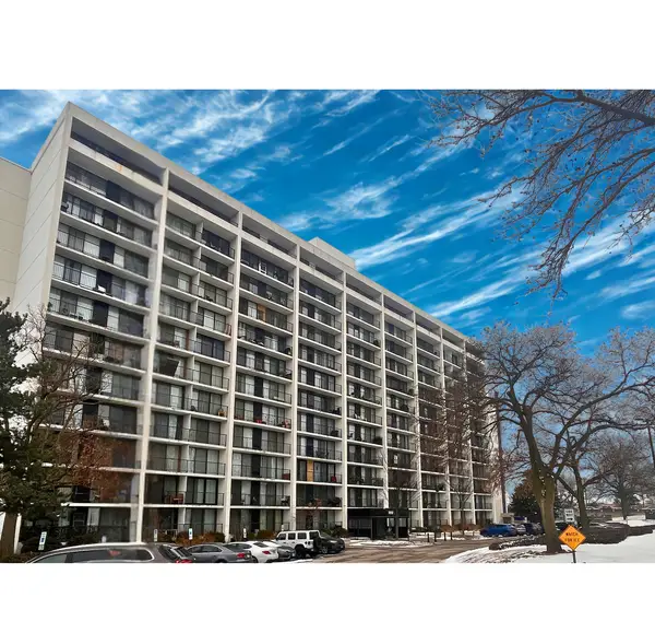 Address Withheld By Seller, Lombard, IL 60148