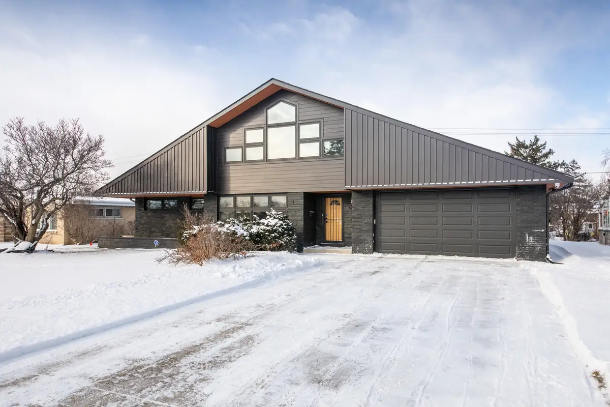 5628 N Redwood Drive, Norwood Park, IL 60631 - #1