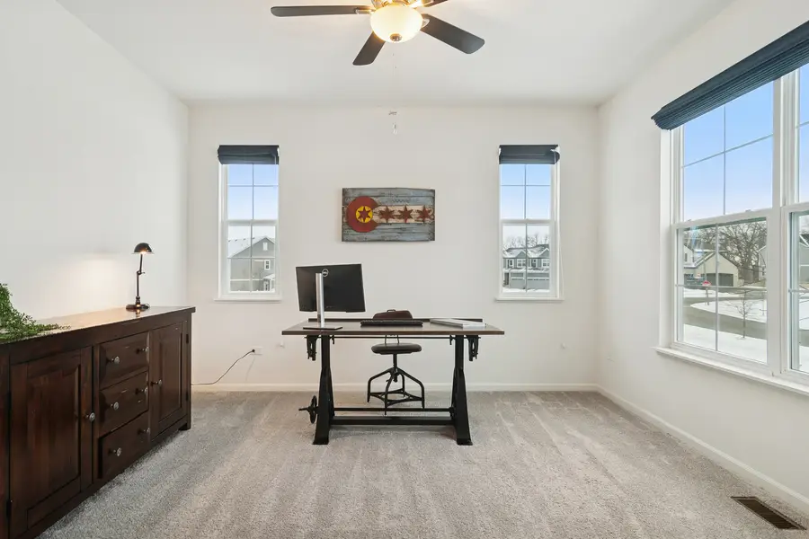 1083 Williamsbury Drive, Crystal Lake, IL 60012 - #3