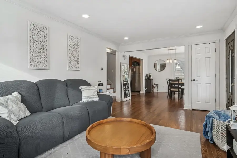 102 S Ashland Avenue, Palatine, IL 60074 - Image #3