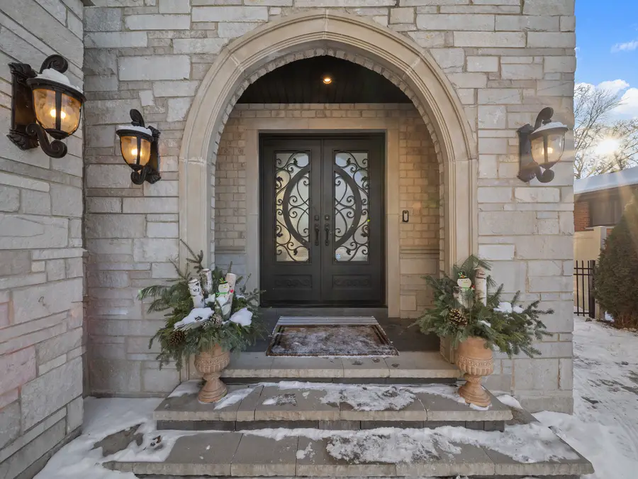 3075 Keystone Road, Northbrook, IL 60062 - Image #2