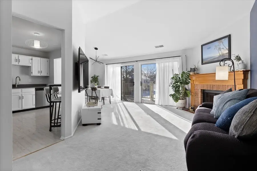 1606 Stratford Court #C2, Wheeling, IL 60090 - #3