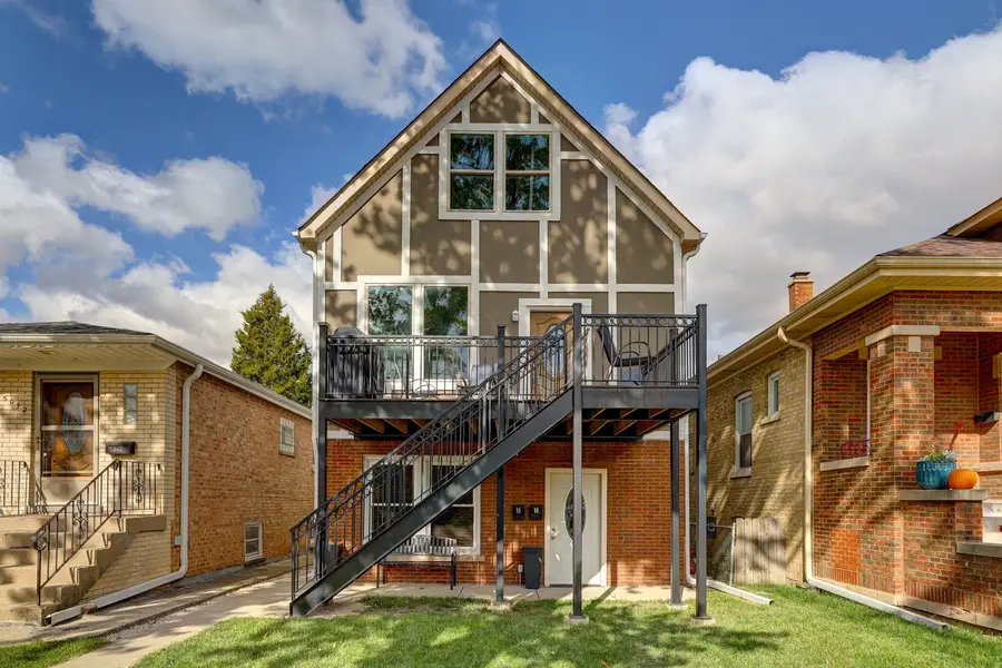 5040 W Berenice Avenue, Chicago, IL 60641 - #2