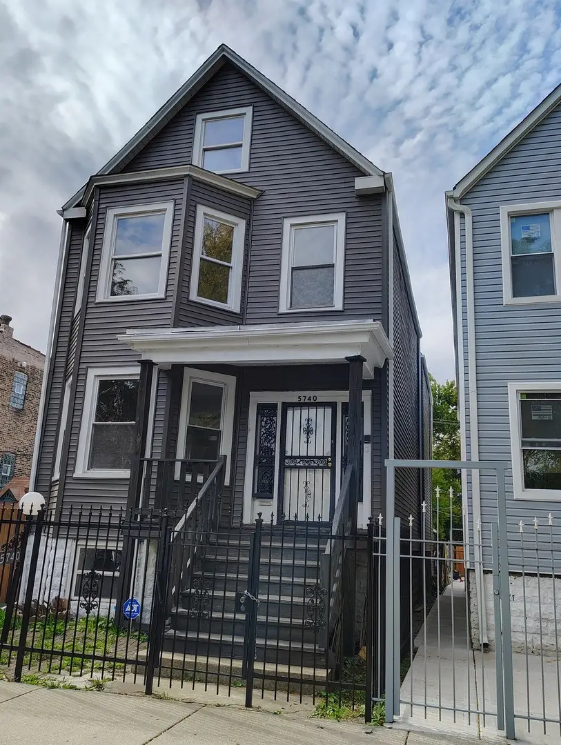 5740 S Elizabeth Street, Chicago, IL 60636 - Image #1