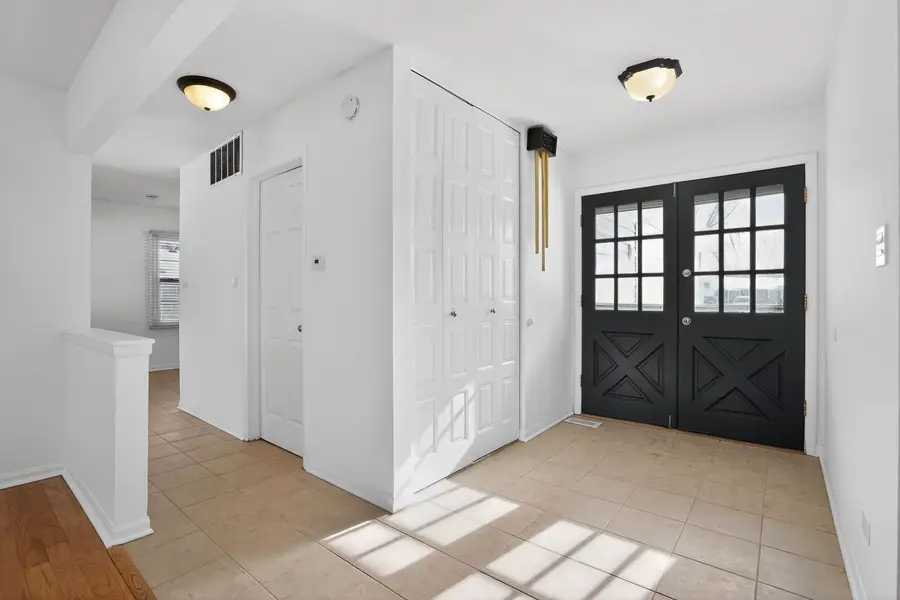 1345 Laurie Lane, Hanover Park, IL 60133 - Image #2