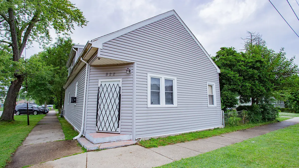 822 11th Street, North Chicago, IL 60064 - Image #1