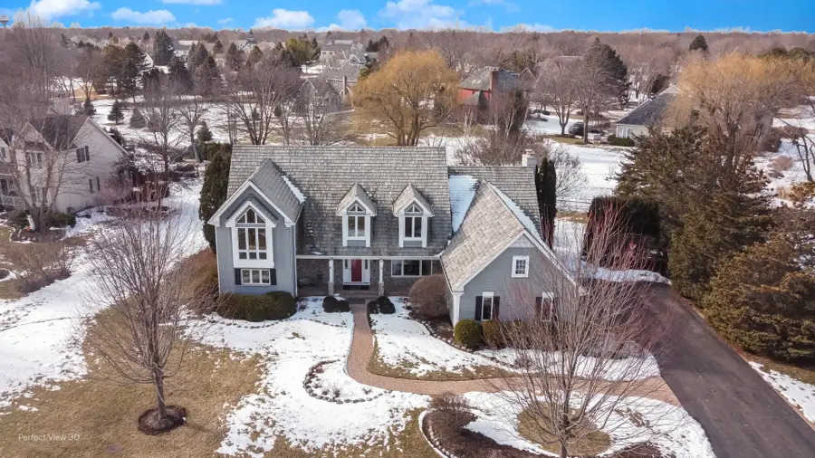 17804 W Pond Ridge Circle, Gurnee, IL 60031 - #2