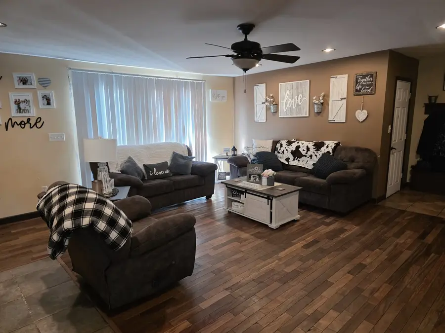 400 7th Avenue, Rock Falls, IL 61071 - Image #3