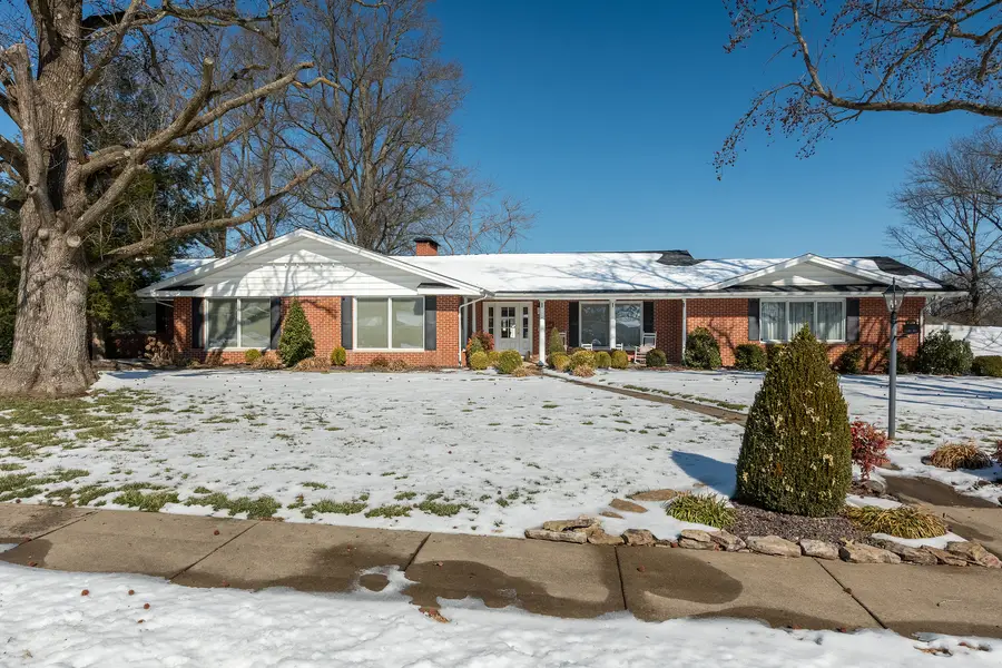 1902 Suzanne Drive, Marion, IL 62959 - #2