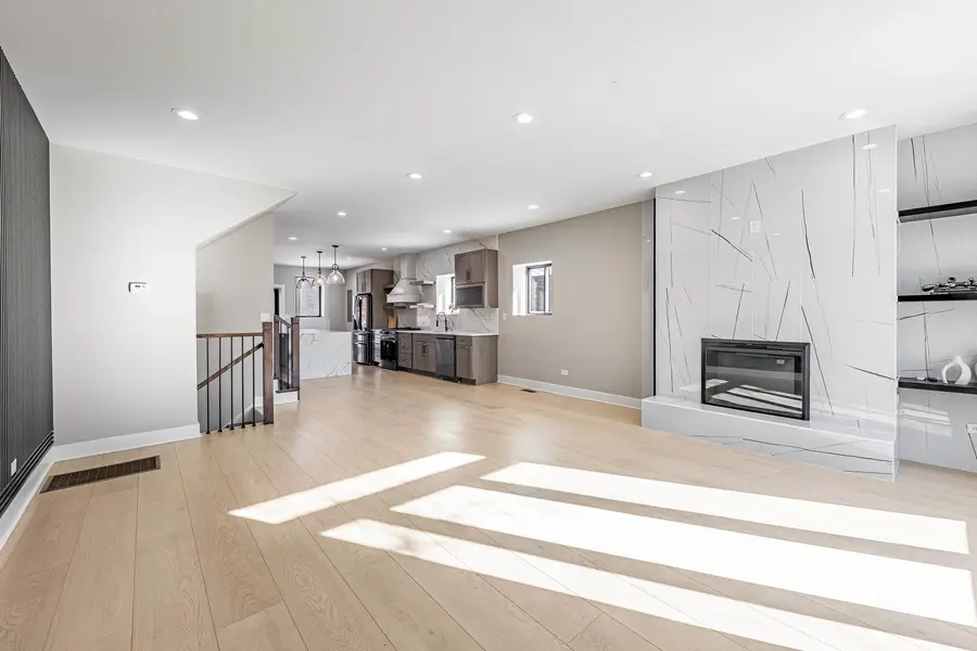 3530 W Van Buren Street, Chicago, IL 60624 - #3