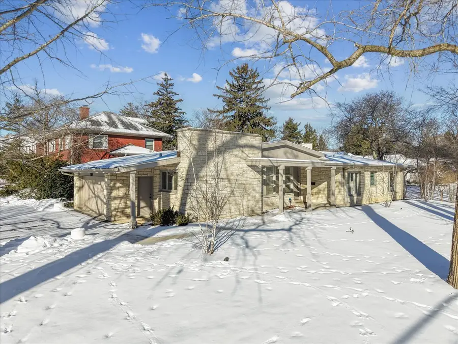 730 Sheridan Road, Highland Park, IL 60035 - Image #2
