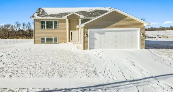 1514 Lilac Lane, Harvard, IL 60033