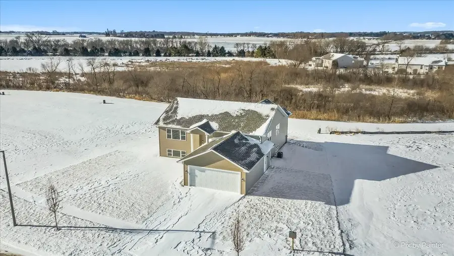 1514 Lilac Lane, Harvard, IL 60033 - Image #2