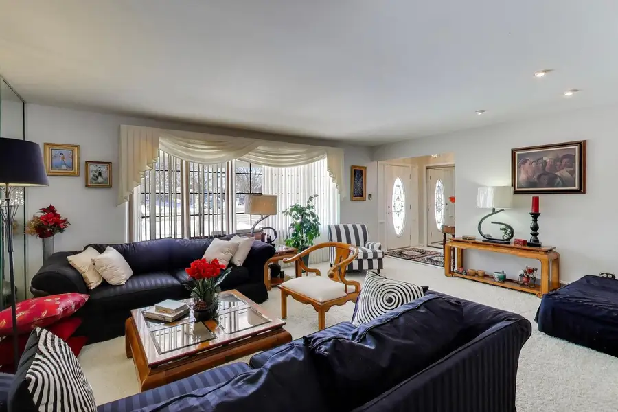 16827 Parkside Avenue, South Holland, IL 60473 - #3