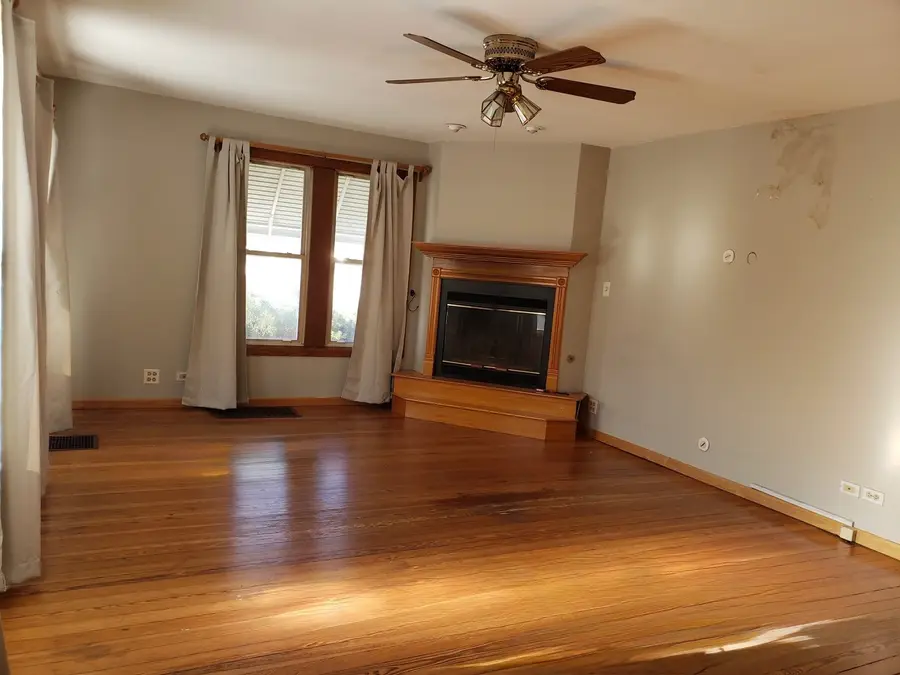 4817 Belmont Road, Downers Grove, IL 60515 - Image #2