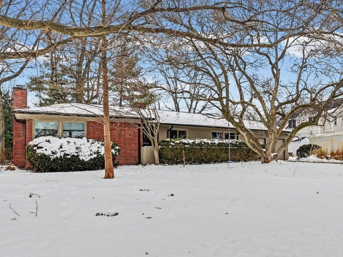 605 S James Street, Champaign, IL 61821 - Image #1