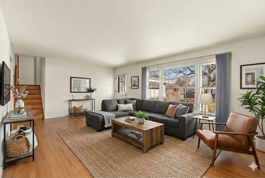 558 Birchwood Road, Frankfort, IL 60423 - Image #3