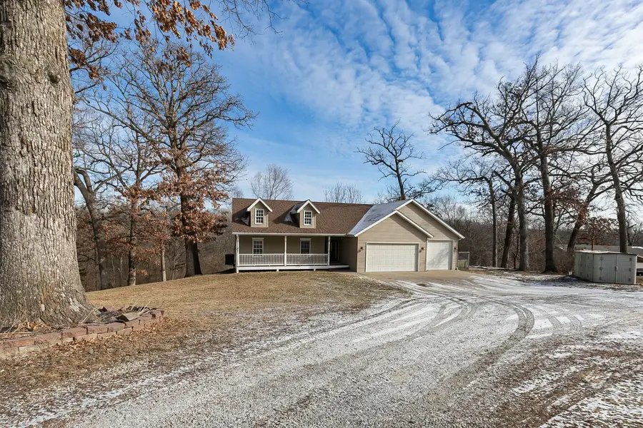 11063 95th Avenue, Blue Grass, IA 52726 - Image #2