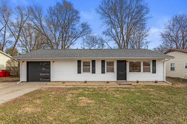 1710 Crescent Drive, Champaign, IL 61821