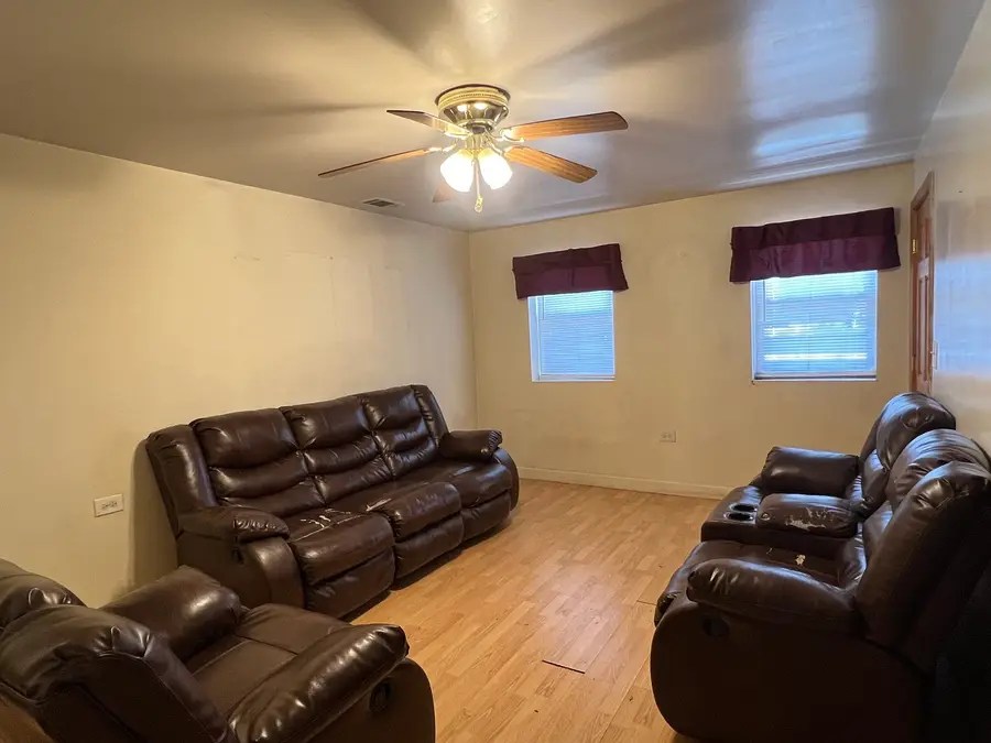 3543 S Wolcott Avenue, Chicago, IL 60609 - #2