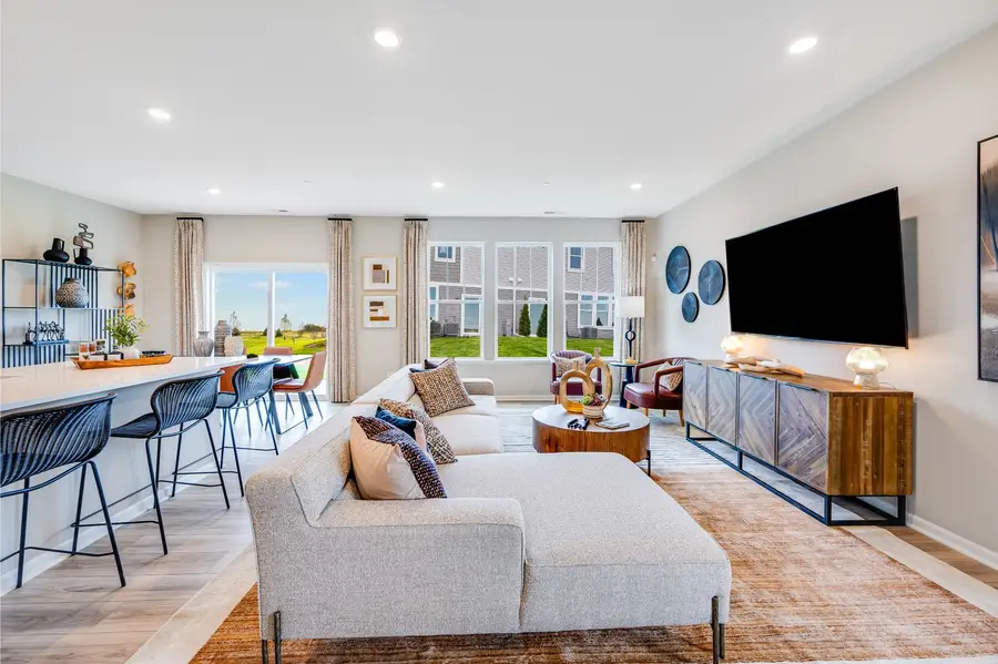 640 Cassia Court, Crystal Lake, IL 60012 - Image #3