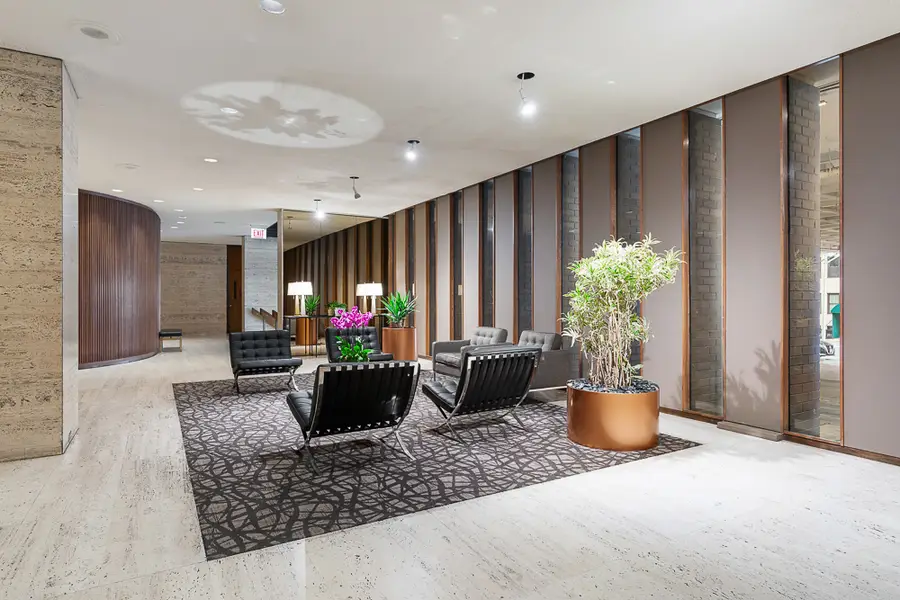 6033 N Sheridan Road #8E, Chicago, IL 60660 - Image #2