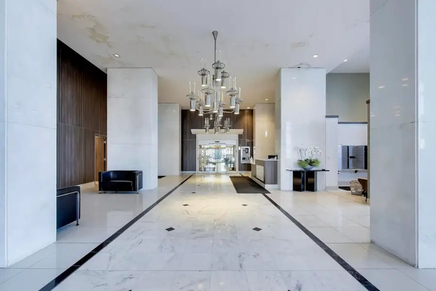 Address Withheld By Seller, Chicago, IL 60610 - Image #3